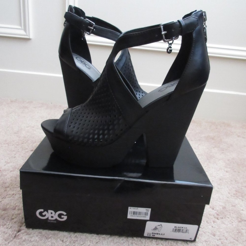 NEW! GBG shelli platforms size 10